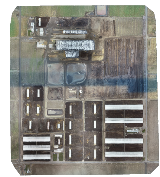  See how the dirt “changes color” here? This is caused by a patch of clouds during part of the flight. While this looks funny, the accuracy is still good on this project. 